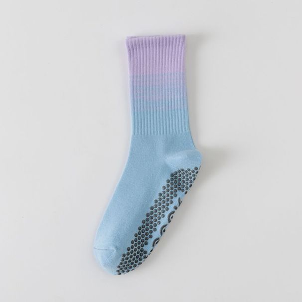 Gradient Color Cooling Yoga Socks For Spring And Autumn Mid Calf Length Colorful Anti-Slip Silicone Sole Comfortable And Durable Fitness Socks_desvips.com