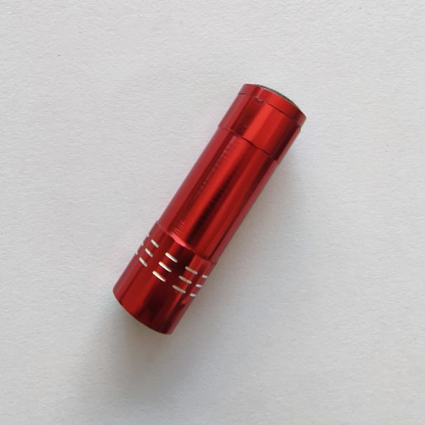9LED Aluminum Alloy Small Outdoor White Light Lighting Mini Handheld Portable Gift Flashlight_desvips.com