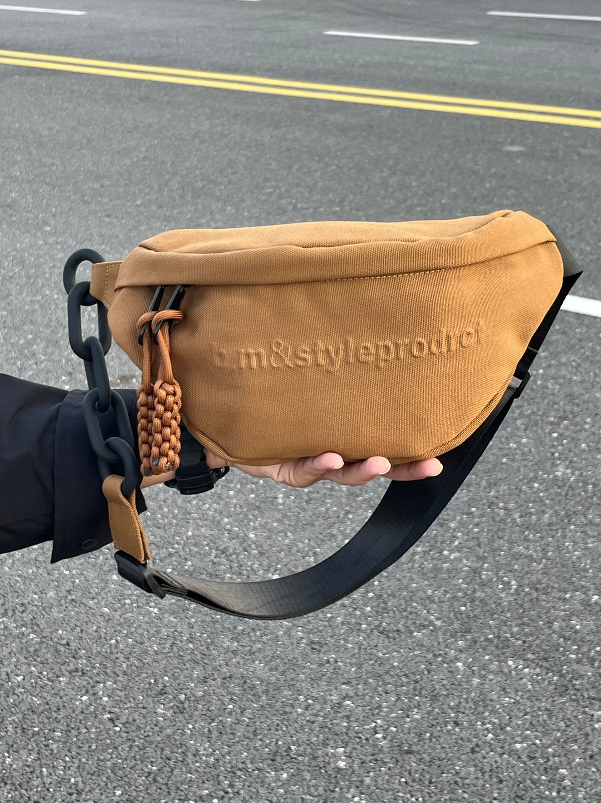 Xyzy Fashion New Arrival Casual Chest Crossbody Waterproof Canvas Lightweight Work Commuter Bag Men And Women Same Style_desvips.com