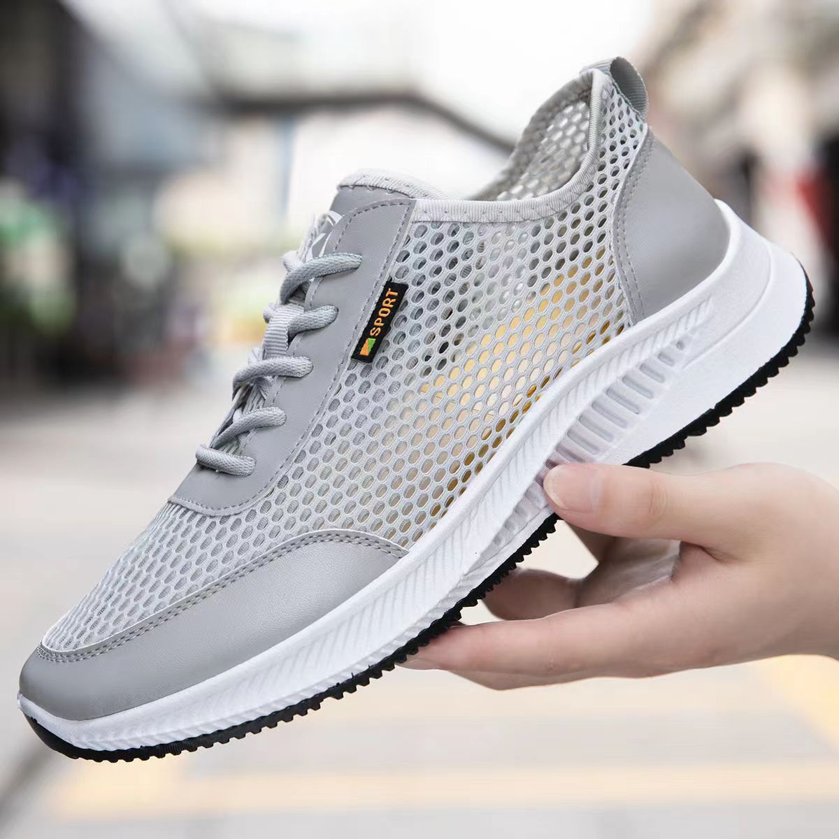 Summer Hollow Sports Breathable Men's Mesh Casual Soft Sole Comfortable Versatile Running Shoes_desvips.com