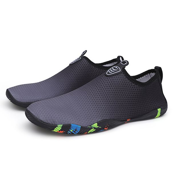 Unisex Quick-Dry Aqua Shoes – Barefoot Water Shoes For Swimming, Yoga & Outdoor Adventures, Non-Slip Breathable Couple/Parent-Child Matching Shoes_desvips.com