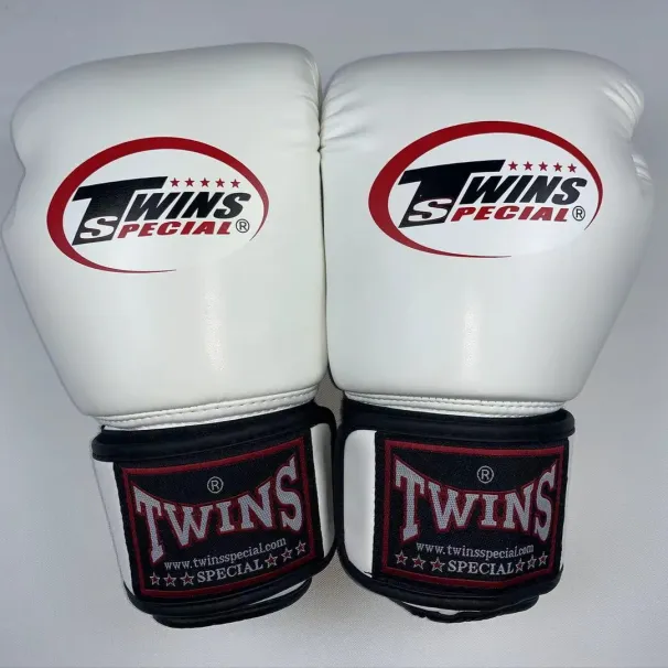 High Quality MMA Boxing Muay Thai Karate Mitten For Kids Adult Taekwondo Martial Art Fighting Sparring Gloves_desvips.com