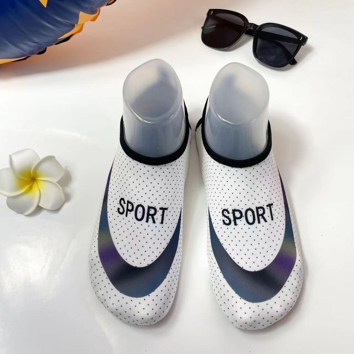 Autumn Couple Beach For Women And Men, Park Non-Slip Quick-Dry Water Beach-Specific Swimming Shoes, Stream Shoes_desvips.com