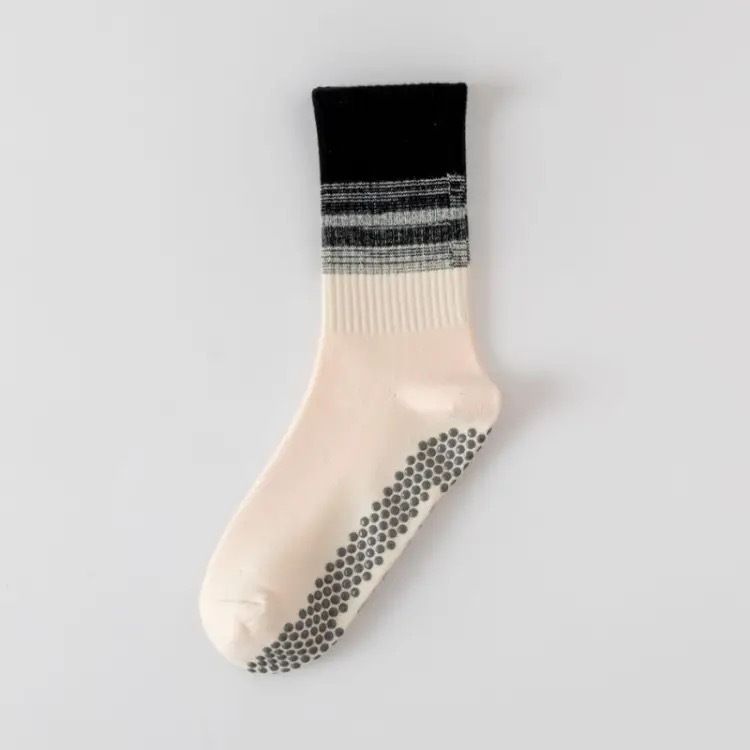 Women's Mid Calf Yoga Socks Professional Fitness Pilates Sports Non-Slip Silicone Aerobics Dance Long Gradient Socks_desvips.com