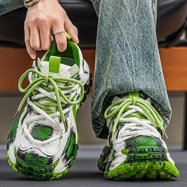 2027 Fashion European Station Sneakers Men Low Top Lace-Up Breathable Thick Sole Height Increase Non-Slip Wear-Resistant Vintage Do Old Running Shoes_desvips.com