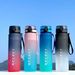 Gradient sports water cup large capacity 1L leak proof portable plastic cup with scale outdoor sports fitness space cup_desvips.com