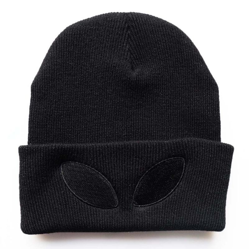 2025 Men And Women Autumn Winter New Knitted With Big Black Eye Embroidery Warm Student Hat Beanie_desvips.com