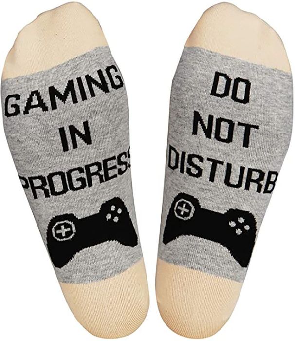 IF YOU CAN READ THIS Funny Novelty Socks - Mid-Calf Cotton Socks For Men & Women - Breathable, Anti-Odor, Comfortable Casual Socks_desvips.com