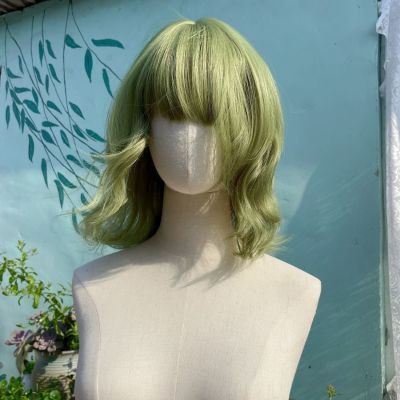 Universal Green Short Curly Cosplay Wig, Rose Net, Medium-long Slightly Wavy, High-temperature Synthetic Fiber_desvips.com