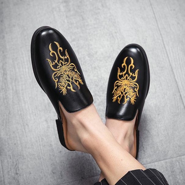 British Style Summer Men's Closed-Toe Slip-On Half-Slip Loafers 2026 Black Formal Casual Pointed Leather Shoes_desvips.com