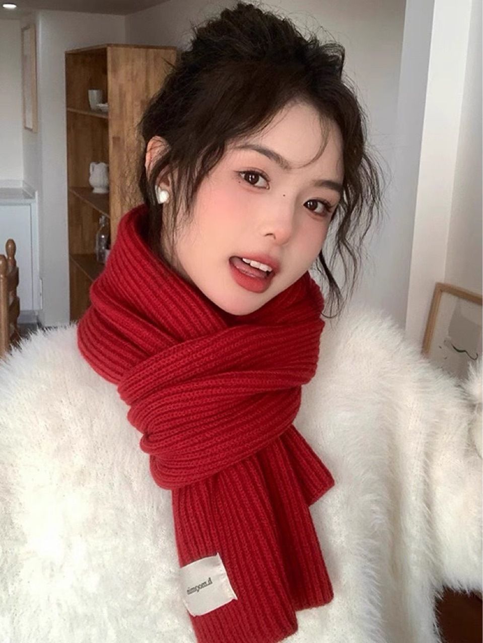 Year Red For Women Winter 2024 New Korean Style High-end Christmas Warm Thickened Knitted Neck Scarf Trendy_desvips.com