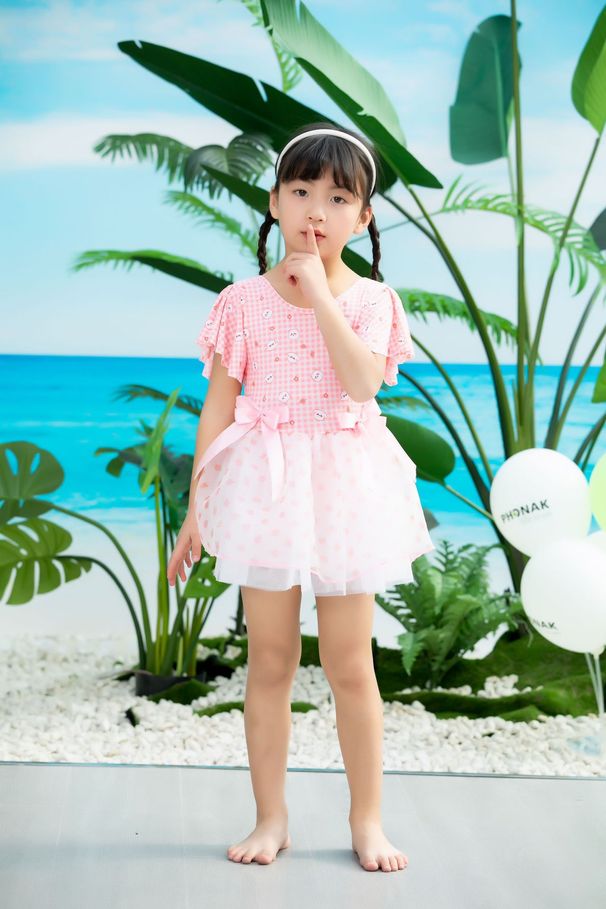 Summer New Girls' Swimwear, Milk Silk Comfortable One-piece Swimsuit, Fresh And Simple Mesh Student Swimming Suit_desvips.com