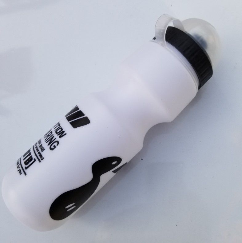 Tour De France Mountain Bike Sports With Dust Cover PC Plastic Water Bottle Cycling Gear_desvips.com