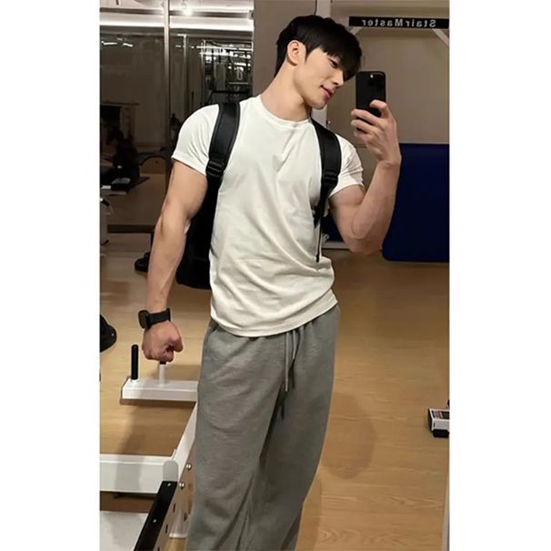 Black Sports Fitness Muscle-showing T-shirt For Men, Summer American Style, Small Neckline, Short Sleeves, Stretchy,_desvips.com