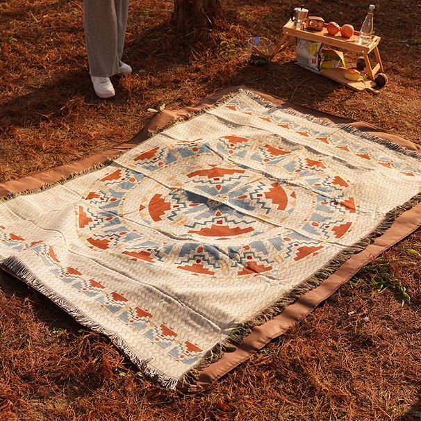 Outdoor picnic mat Floor mat Sucre tent camping blanket Retro camping ethnic wind picnic lunch blanket_desvips.com