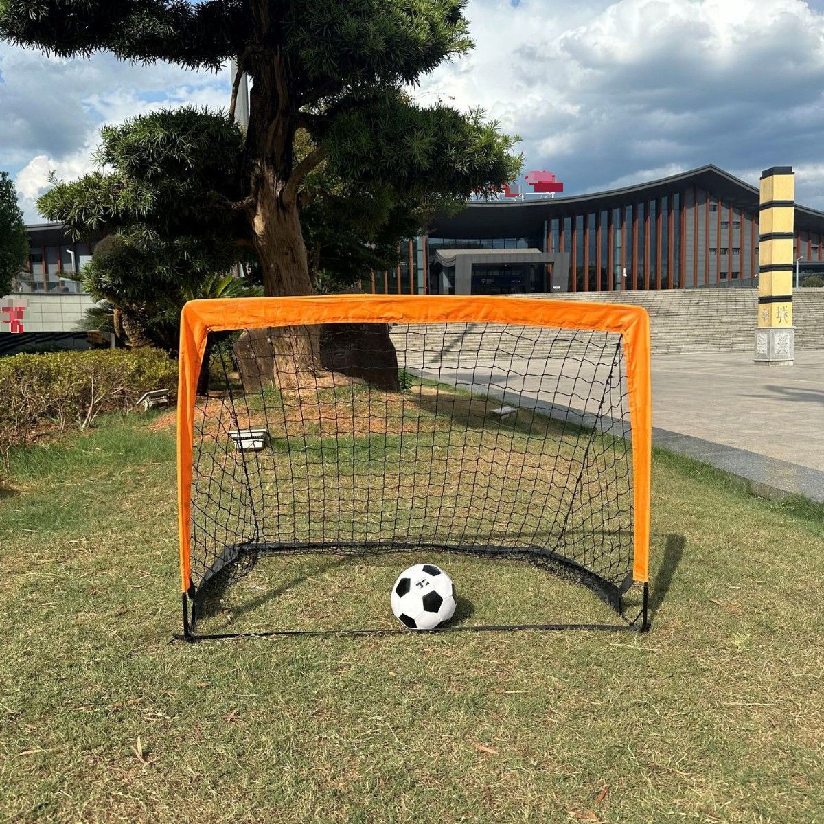 Portable Oxford Cloth Soccer Goal For Kids - Foldable & Detachable Mini Football Net With Carry Bag_desvips.com