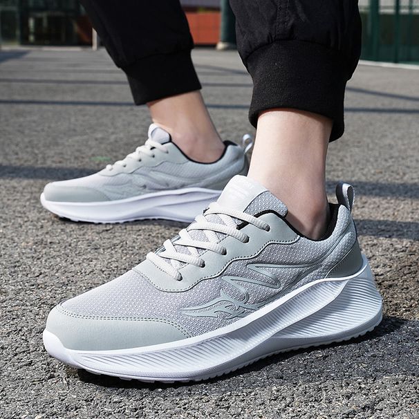 Men's loose air mesh surface flying woven sports shoes travel light running shoes_desvips.com