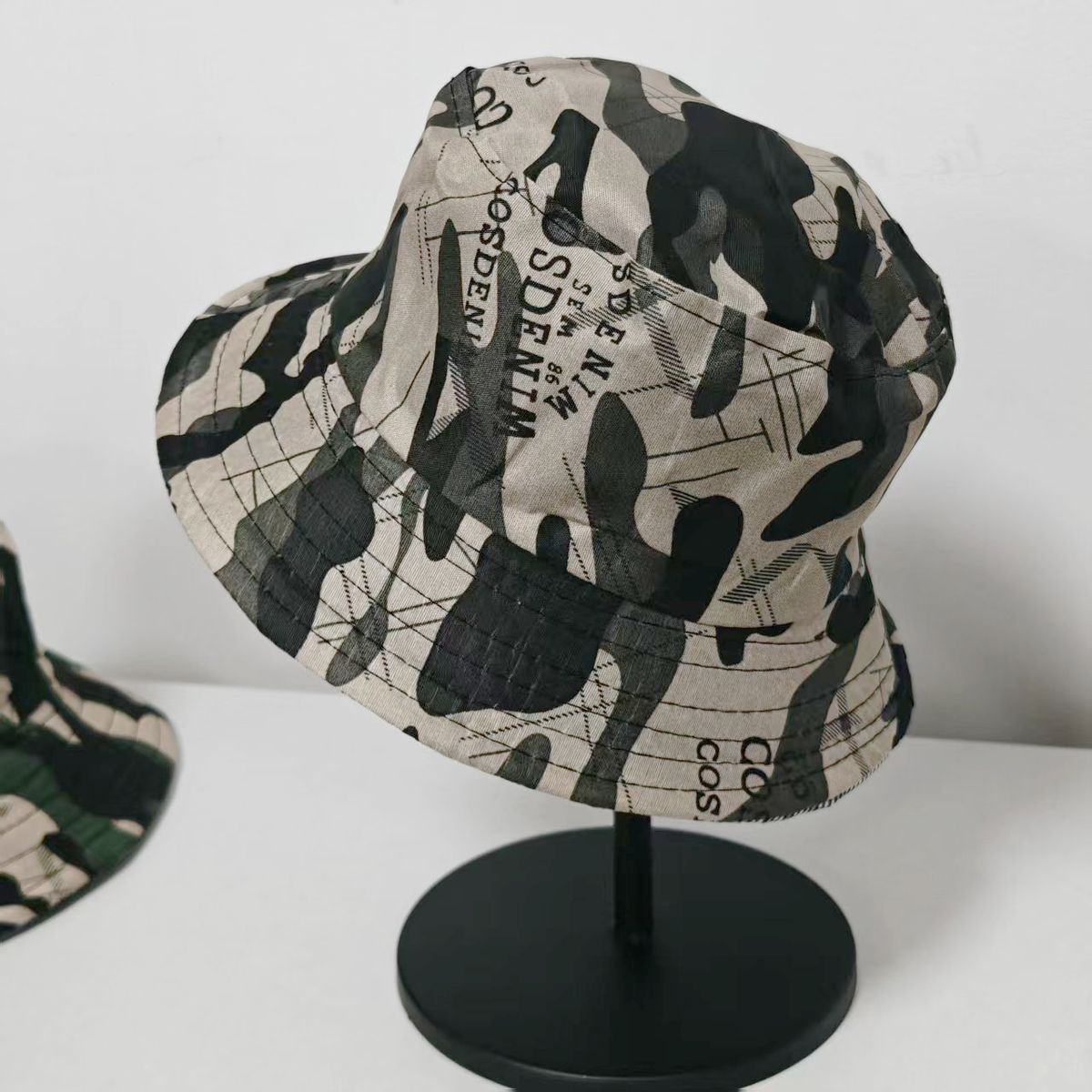 Double-Sided Camouflage Spring Autumn Sun Protection Fisherman Round Top Bucket For Men And Women Outdoor Leisure Travel_desvips.com