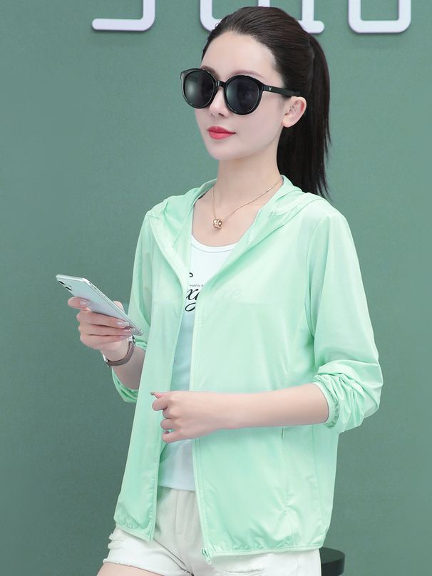 Professional Outdoor Breathable Cardigan 2023 New Ice Silk Clothing Women's Summer Loose Casual Sun Protection Jacket_desvips.com