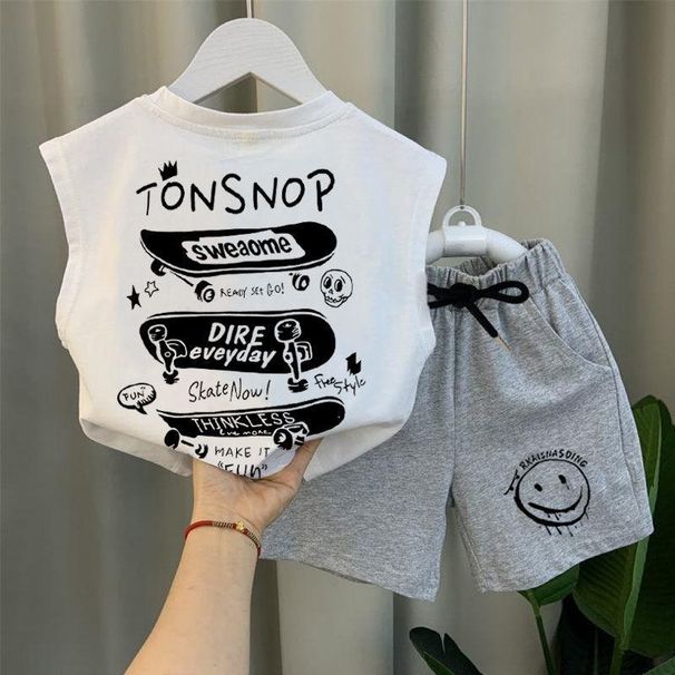 Trendy Children's Clothing 2024 Summer New Boys' Fashionable Sleeveless Vest Two-Piece Set For Young Children_desvips.com