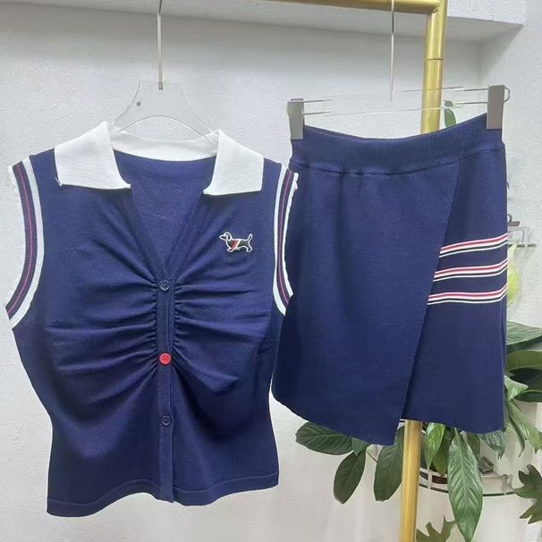 2025 Summer New Slightly Chubby Girls College Style White Bear Embroidered Knitted Vest And Shorts Set For Women_desvips.com
