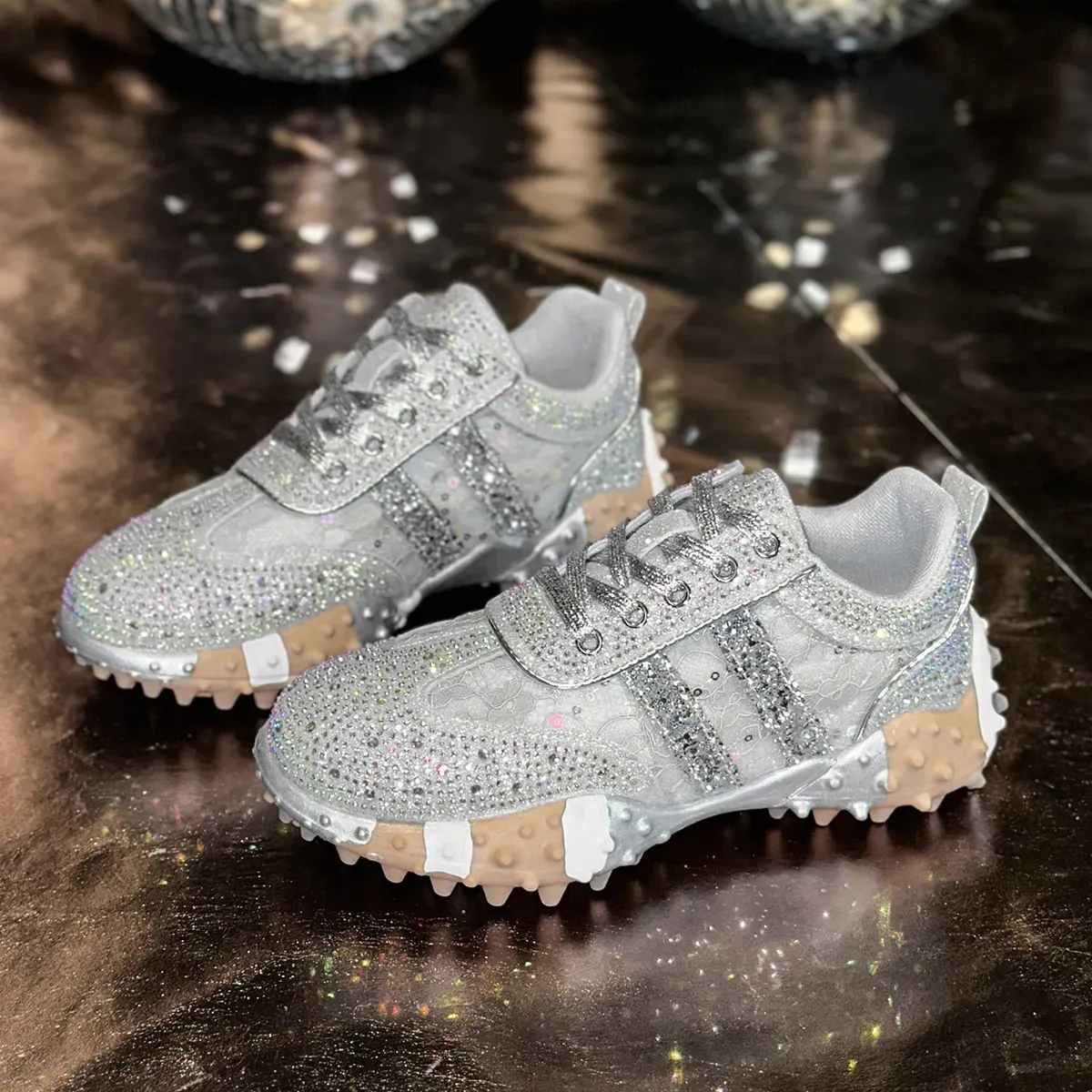 Vintage Rhinestone Fashion Shoe Height Increasing Handmade Running Woman Comfortable Sports Breathable Casual College_desvips.com