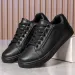 Mens Comfortable Skateboard Mens Solid White And Black Casual Sports Lightweight Walking Shoes Tenis Masculino 241105_desvips.com