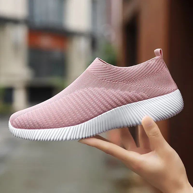Customizable Lightweight Slip-on Vulcanized Women Sneakers Slip On Flats Shoes_desvips.com