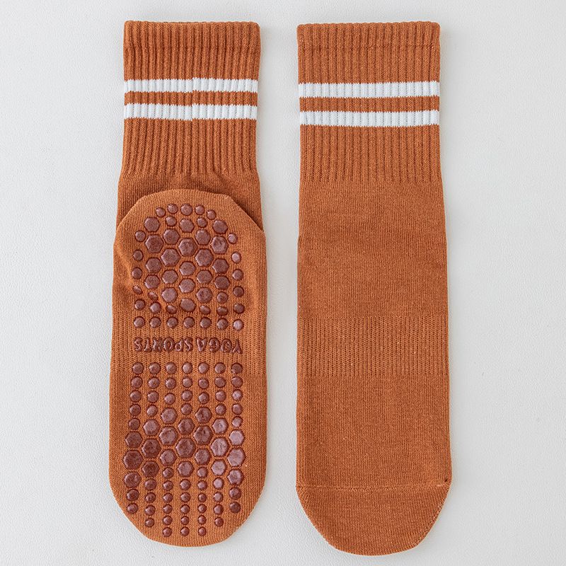 Soccer Socks Yoga Socks Mid Tube Socks Cotton Socks Non Slip Indoor Fitness Socks Pilates Women's Dance Sports Socks Floor Socks_desvips.com
