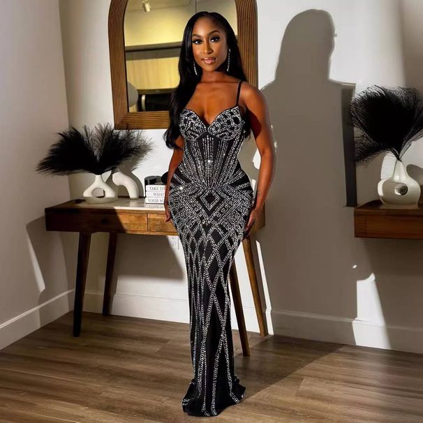 New European And American Sexy And Fashionable Sleeveless Rhinestone Camisole Backless Slim Fit Dress Party Dress_desvips.com