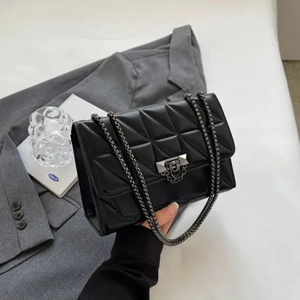 Body Designer Cross Bags Multi-Functional Shoulder Chain Hot High-End Women's Crossover Fashion Small Square Crossbody_desvips.com