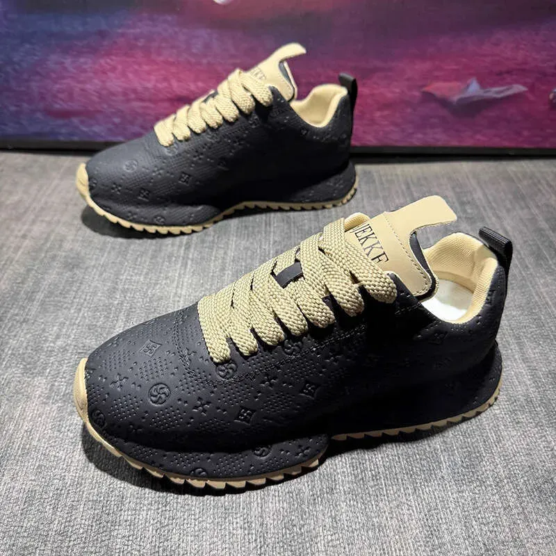 High End Caual Ultra Light Thin Soft Sole Outdoor Hiking Travel Climbing Student Youth Genuine Comfortable Running_desvips.com