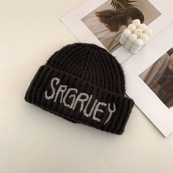 Letter Black For Women Winter New Warm Knitted Ear Protection Cold Korean Style Slouchy Hat Versatile Trendy_desvips.com