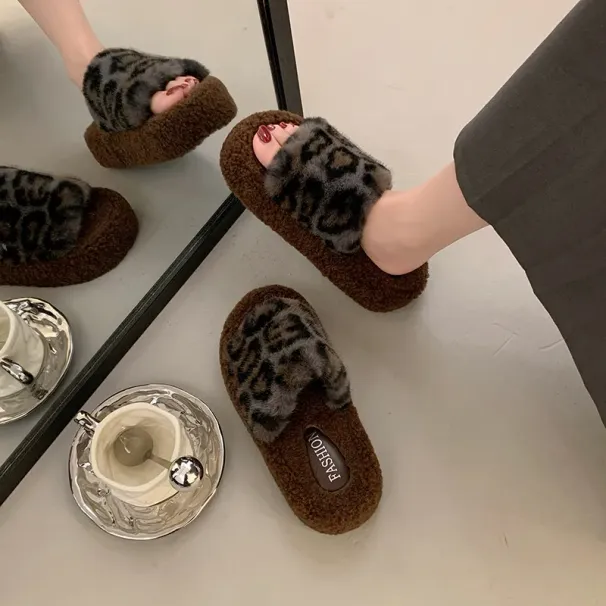 Free Delivery Designer Women Cotton Mop Mao Slippers Are Fashionable Warm And Non Slip For Wearing Outside_desvips.com