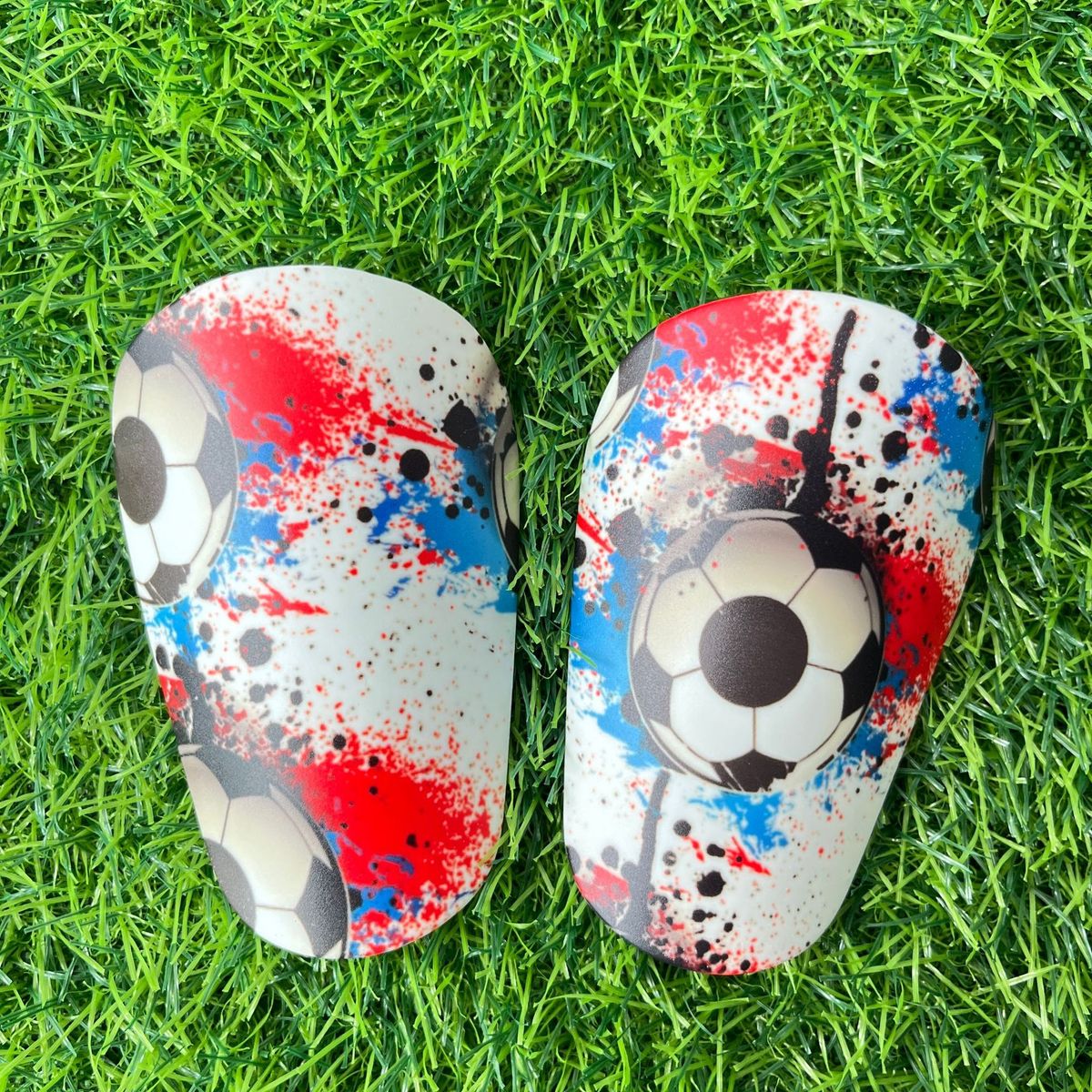 Mini Camouflage Football Shin Guards For Kids & Youth - Lightweight Protective Gear For Training & Matches (8x5cm/10x6cm/12x8cm)_desvips.com