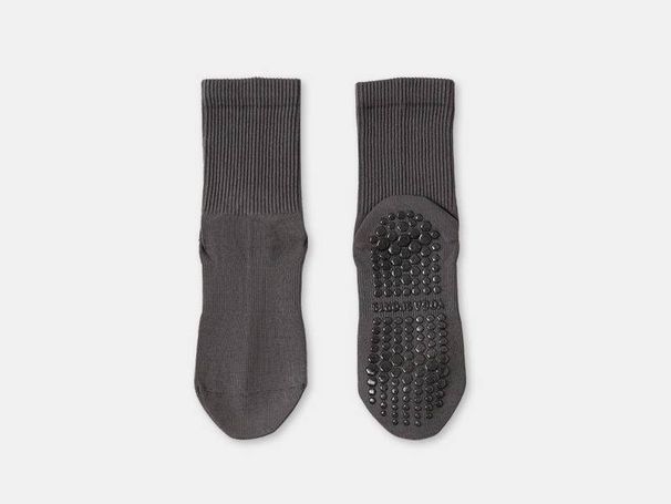 Women's Professional Yoga Pilates Grip Socks - Mid-Calf Cotton Non-Slip Floor Socks For Studio Workouts_desvips.com