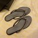 French pearl genuine leather flat flip-flops for women to wear as outdoor shoes 2024 summer new style fashionable beach flip-flops_desvips.com