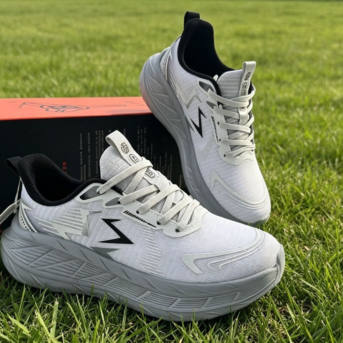 2026 New Men's Sports Ultra-Light Mesh For Men And Women Breathable Rebound Soft Sole Anti-Odor Student Casual Running_desvips.com