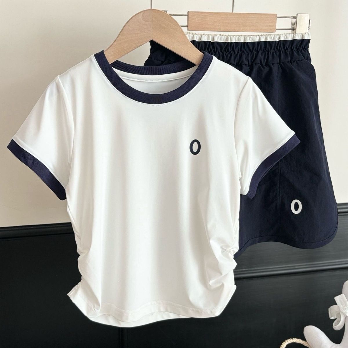 Girls' New Summer Short Sleeve Top And Skirt Children's Stylish Trendy Cool Sports Casual Two-Piece Set For Older Kids_desvips.com