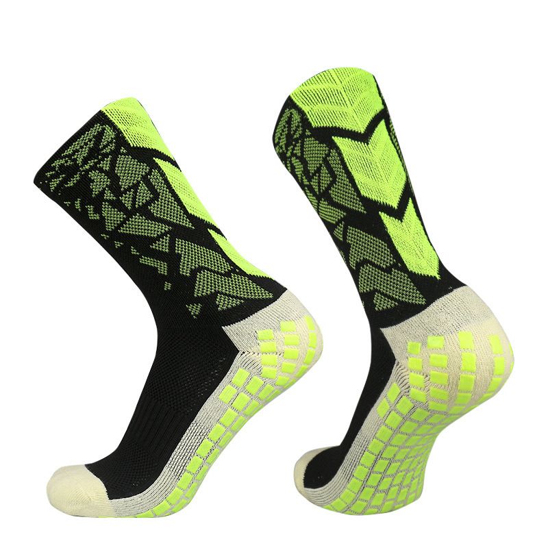 Camouflage Non-Slip Football Socks Towel Magic Square Friction Film Professional Competition Training Socks For Men And Women_desvips.com