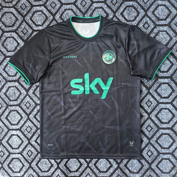 26 Ireland Erke Adult Sportswear Jerseys Sports Short Sleeve Shirt Jerseys Football Uniform Sport Top Football Jerseys_desvips.com