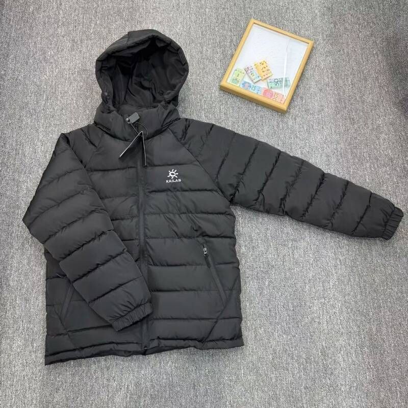 2026 Winter Ribbed Hiking New Model Mountaineering Outdoor Hooded Light Luxury Waterproof Windproof Cold-Proof Cotton Jacket_desvips.com