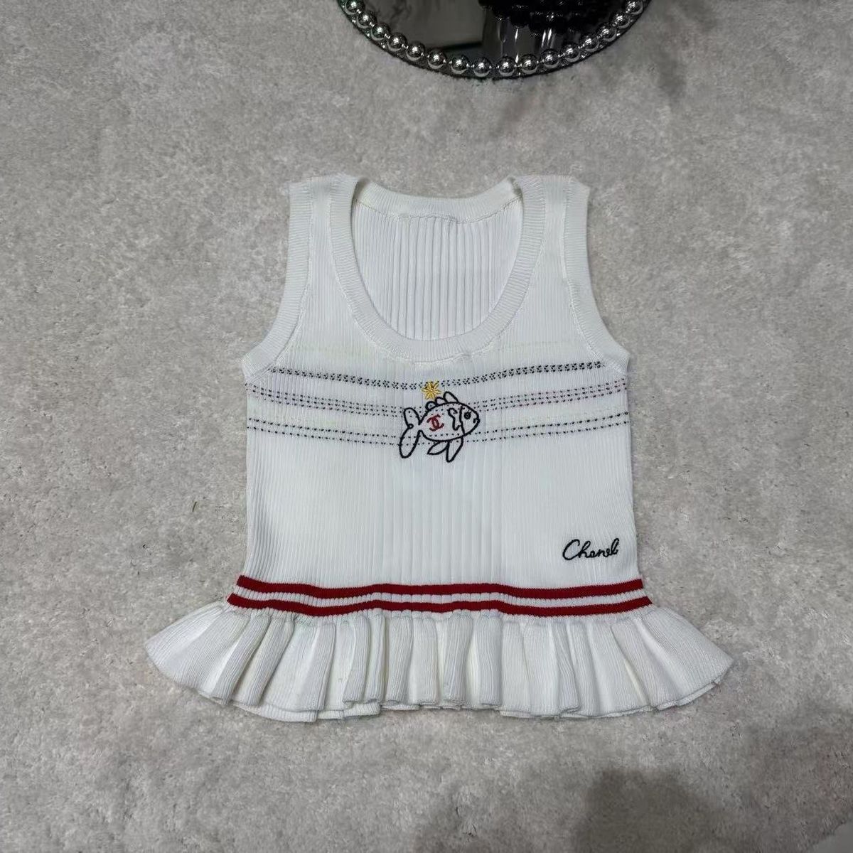 New Embroidered Spicy Girl Striped Top Camisole Slim Fit Summer Sleeveless Short Knitted Vest_desvips.com