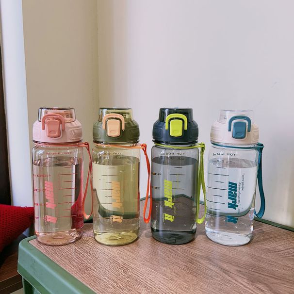 Large Capacity Plastic Water Bottle Temperature Resistant Anti-drop Space Cup With Scale Ins Style High Appearance_desvips.com