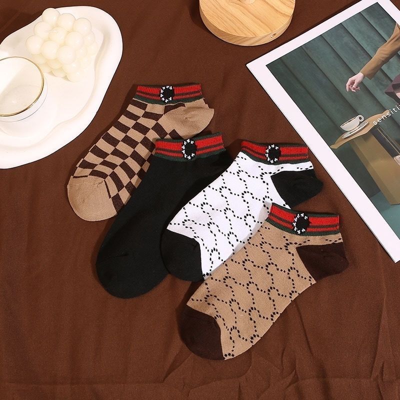 Odor-Resistant Breathable Sweat-Absorbing Ins Trend Business Men's Casual Versatile All-Season Student Socks_desvips.com