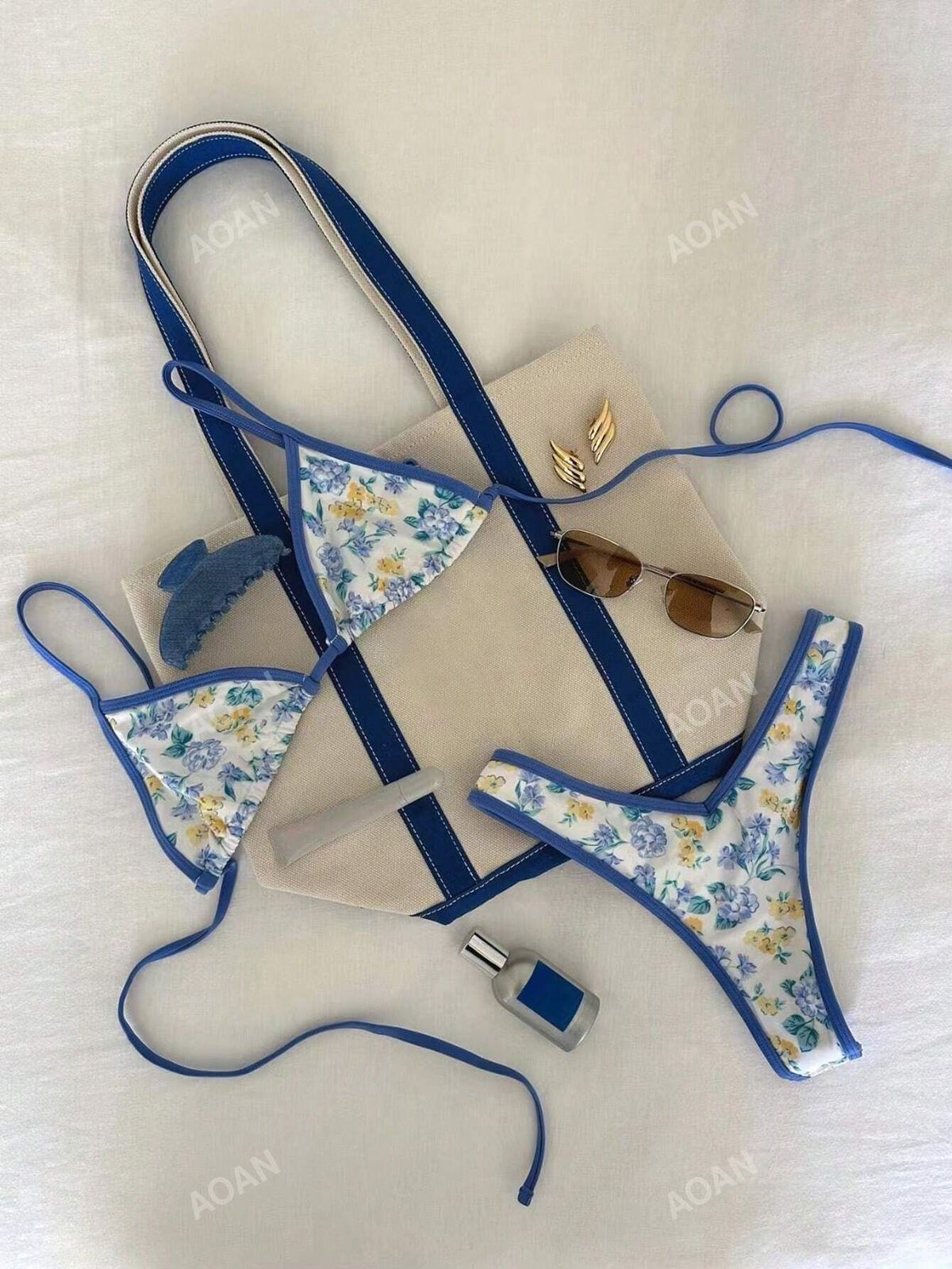 2026 European And American Cross-Border New Style Two-Piece Sexy Floral Halter Neck Tie Swimsuit Bikini_desvips.com