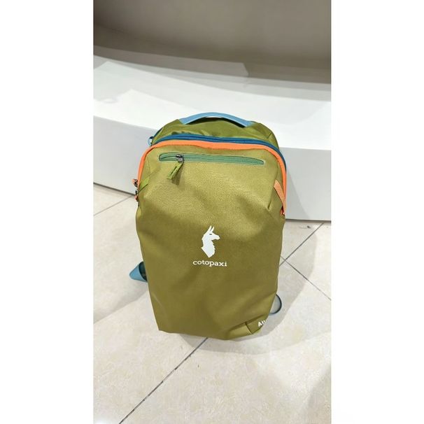 2026 New 28L Outdoor Hiking Backpack Water-resistant Lightweight Commuter Laptop Bag Student Travel Trekking Rucksack_desvips.com
