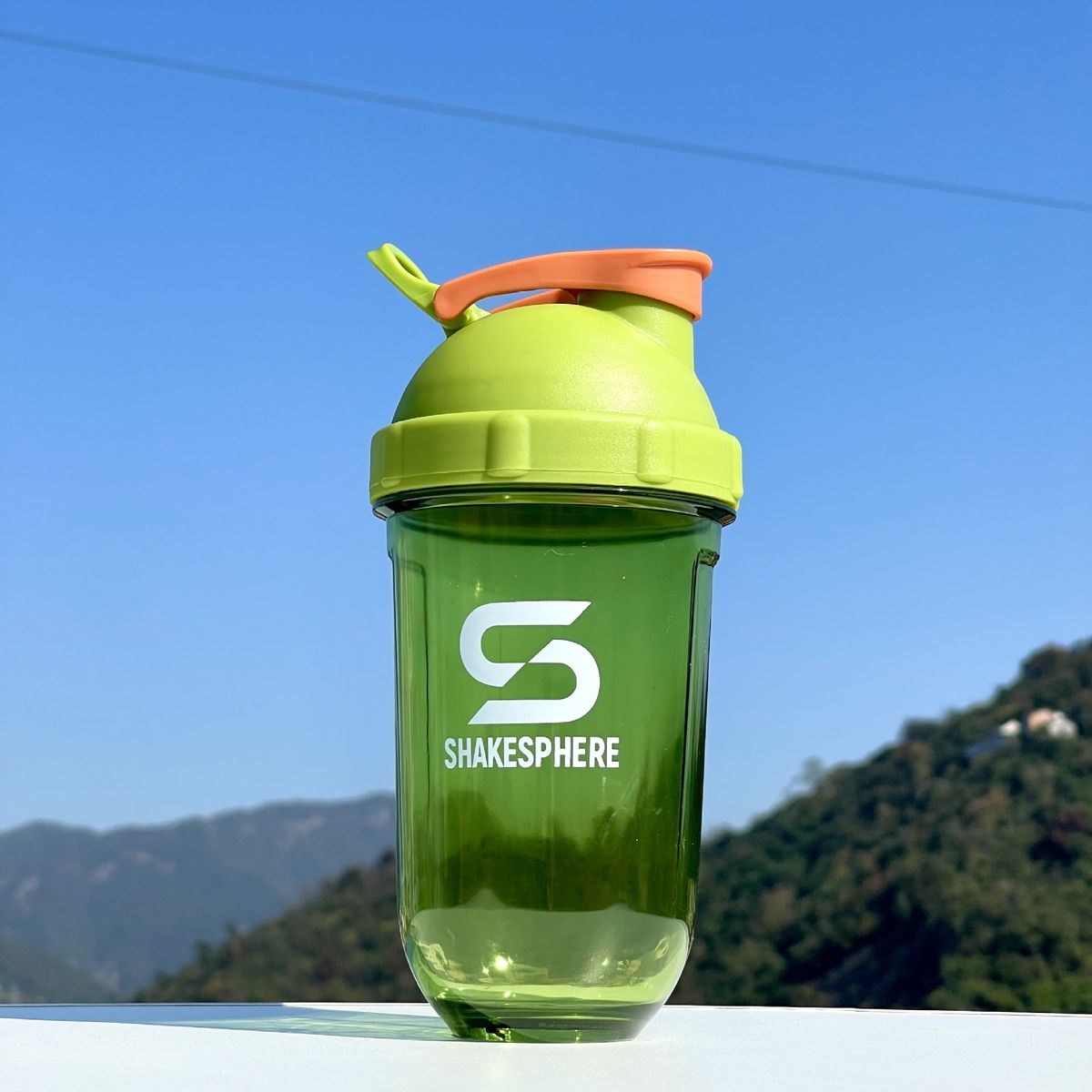 Protein powder Shaker cup Sports fitness cup Milkshake cup with stirring ball plastic cup_desvips.com