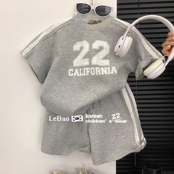 2026 New Korean Style Children's Summer Outfit Boys And Girls Sports Baby Casual Short Sleeve Shorts Two-Piece Set_desvips.com