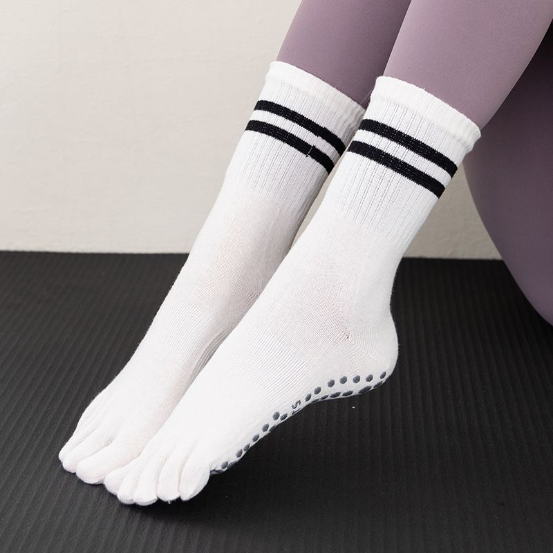 Women's Non-Slip Yoga Socks Professional Five-Finger Design For Fitness Running Pilates Mid-Calf Jump Rope Pressure Socks_desvips.com